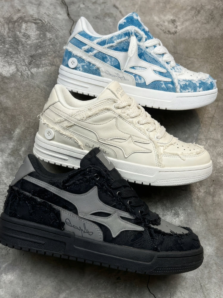 Broken Creme Sneakers